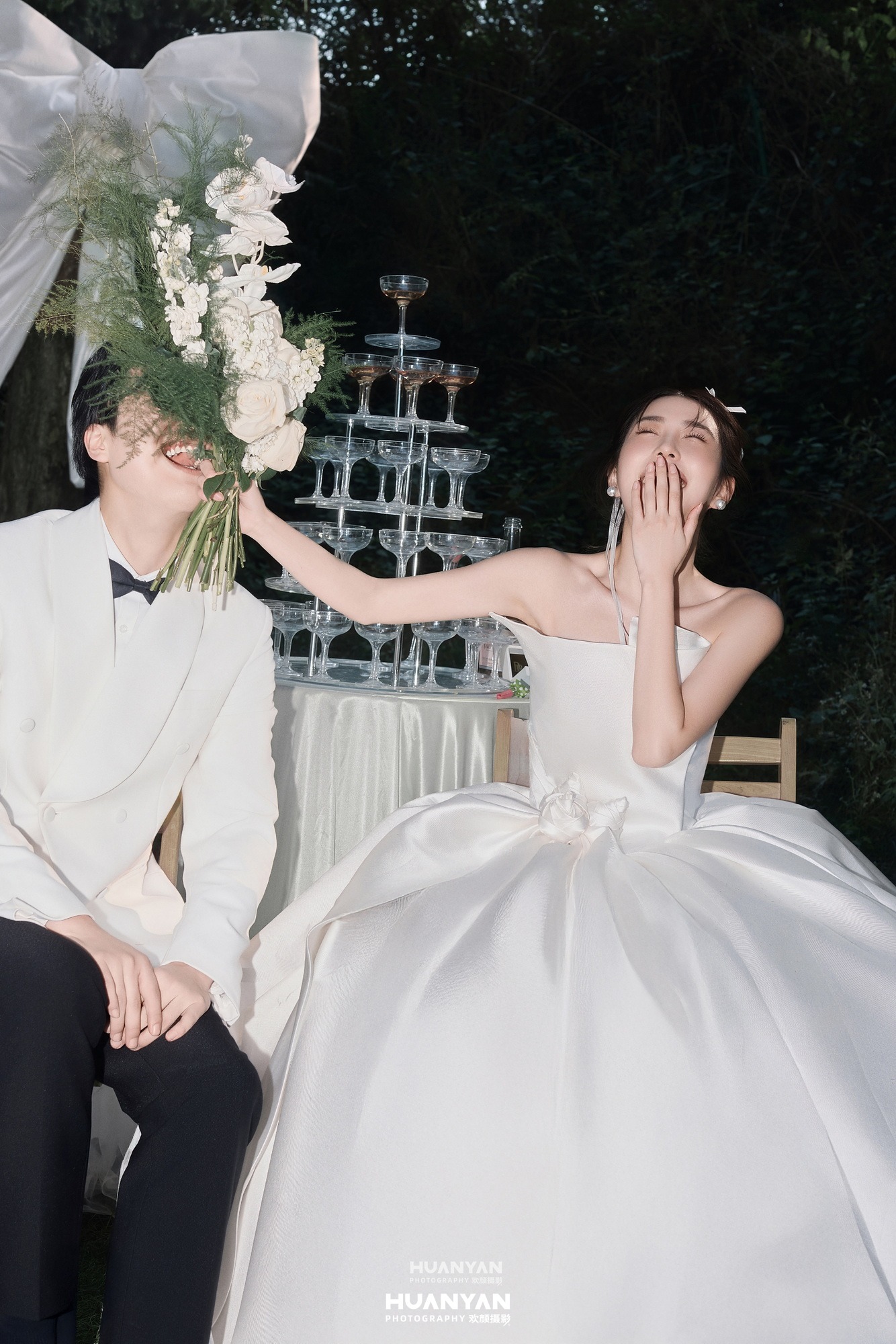 清新自然婚纱照 · 户外自然场景 · 微醺之夜客片