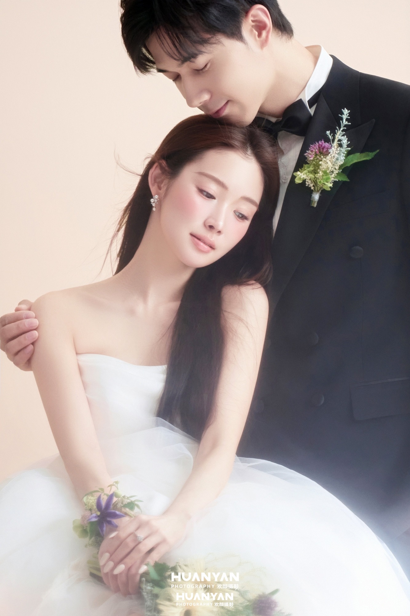 韩式温柔婚纱照 · 室内影棚场景 · 枕光而眠客片