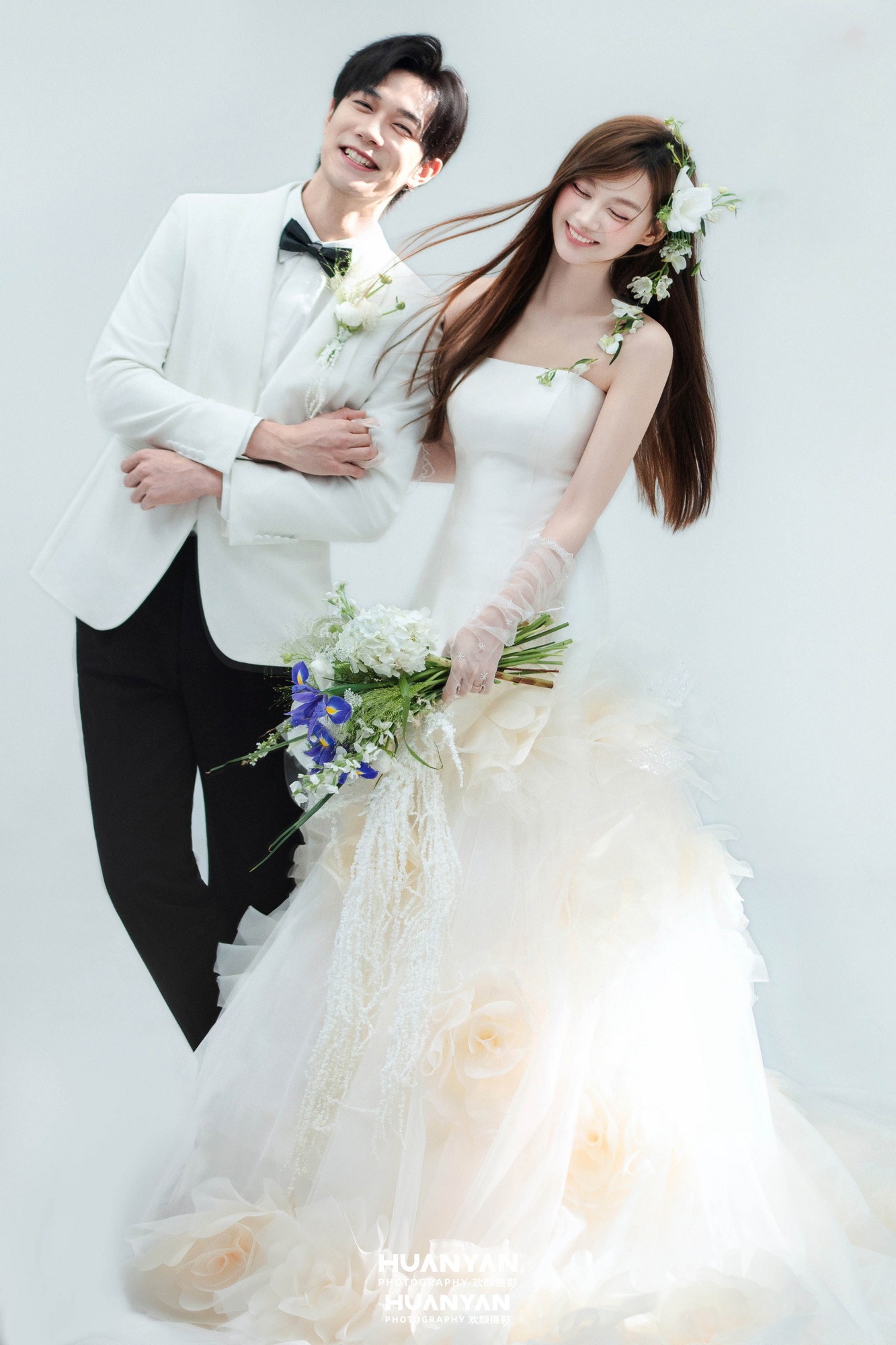 韩式温柔婚纱照 · 室内影棚场景 · 花溪客片