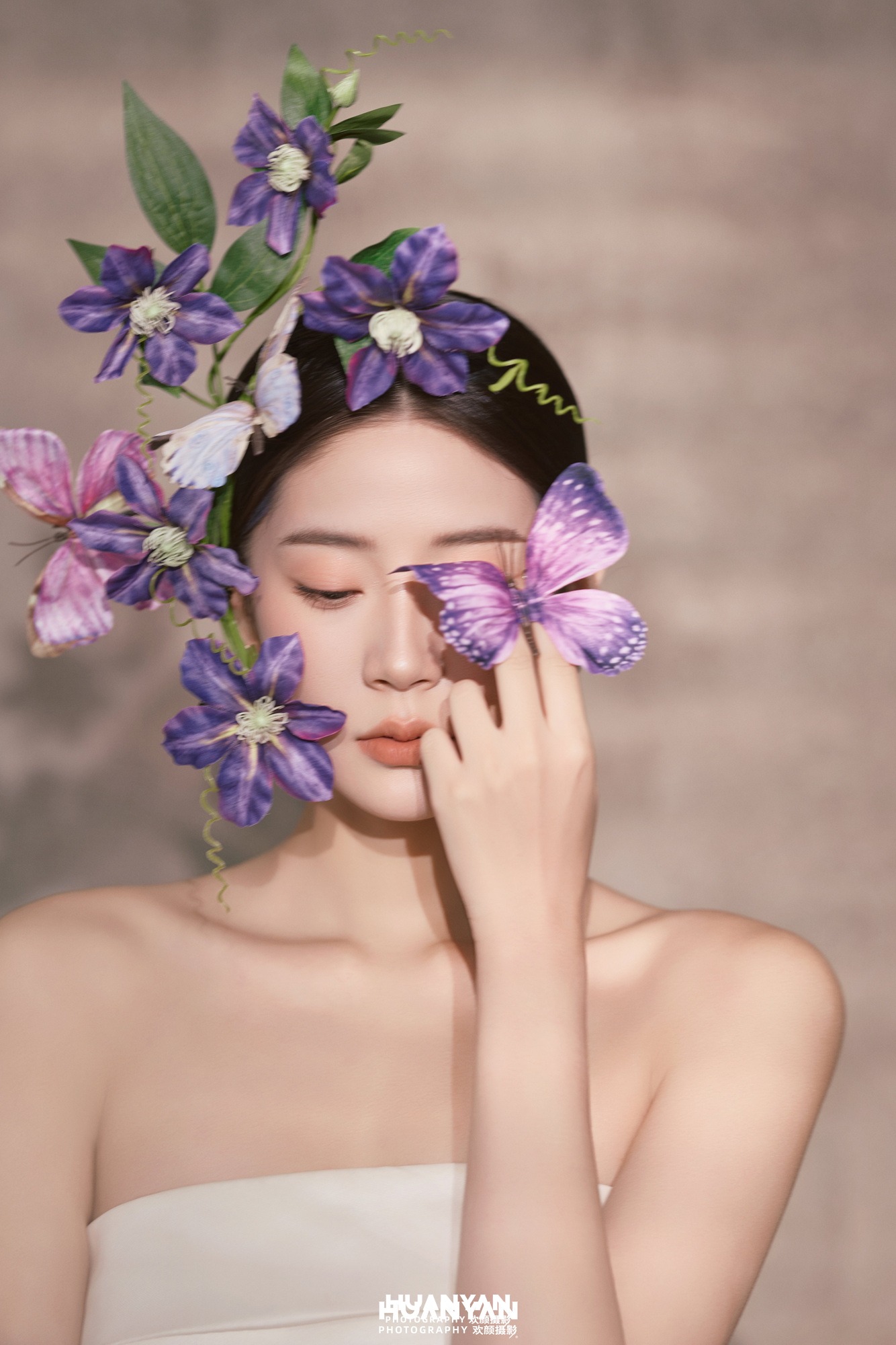 韩式温柔婚纱照 · 室内影棚场景 · 指间一诺客片