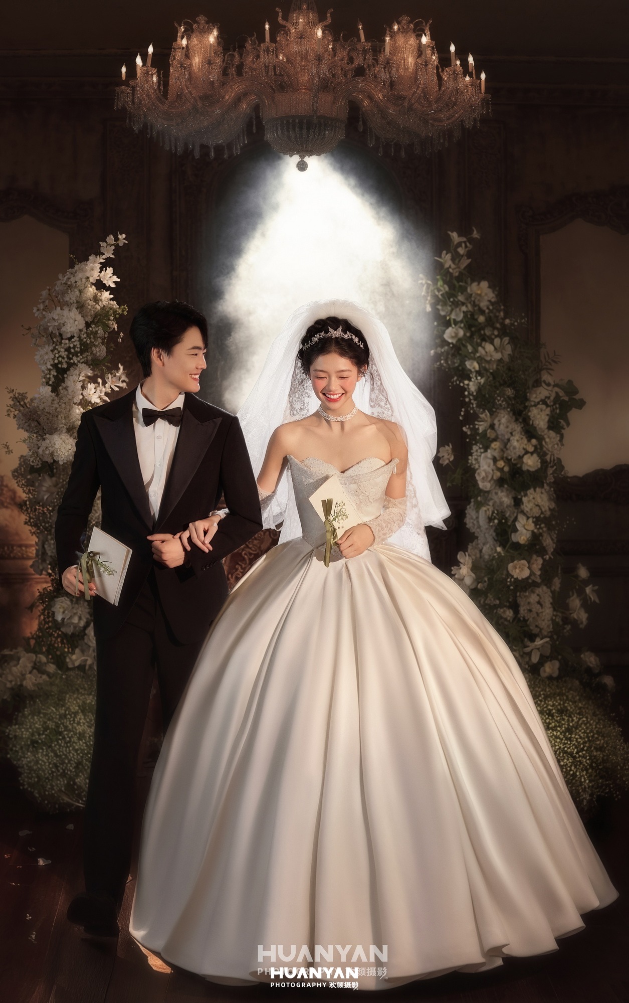 室内影棚浪漫唯美婚纱照实拍（雾里相拥系列）