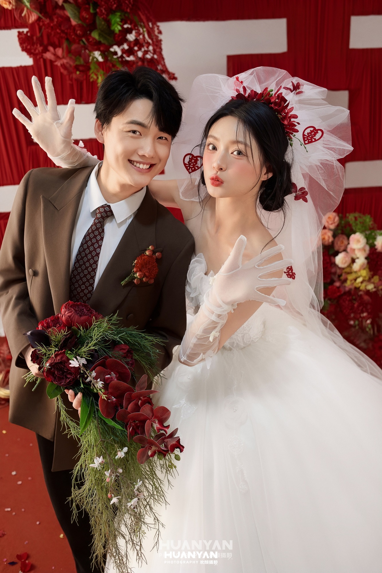 室内影棚韩式温柔婚纱照实拍（绯幕初见系列）