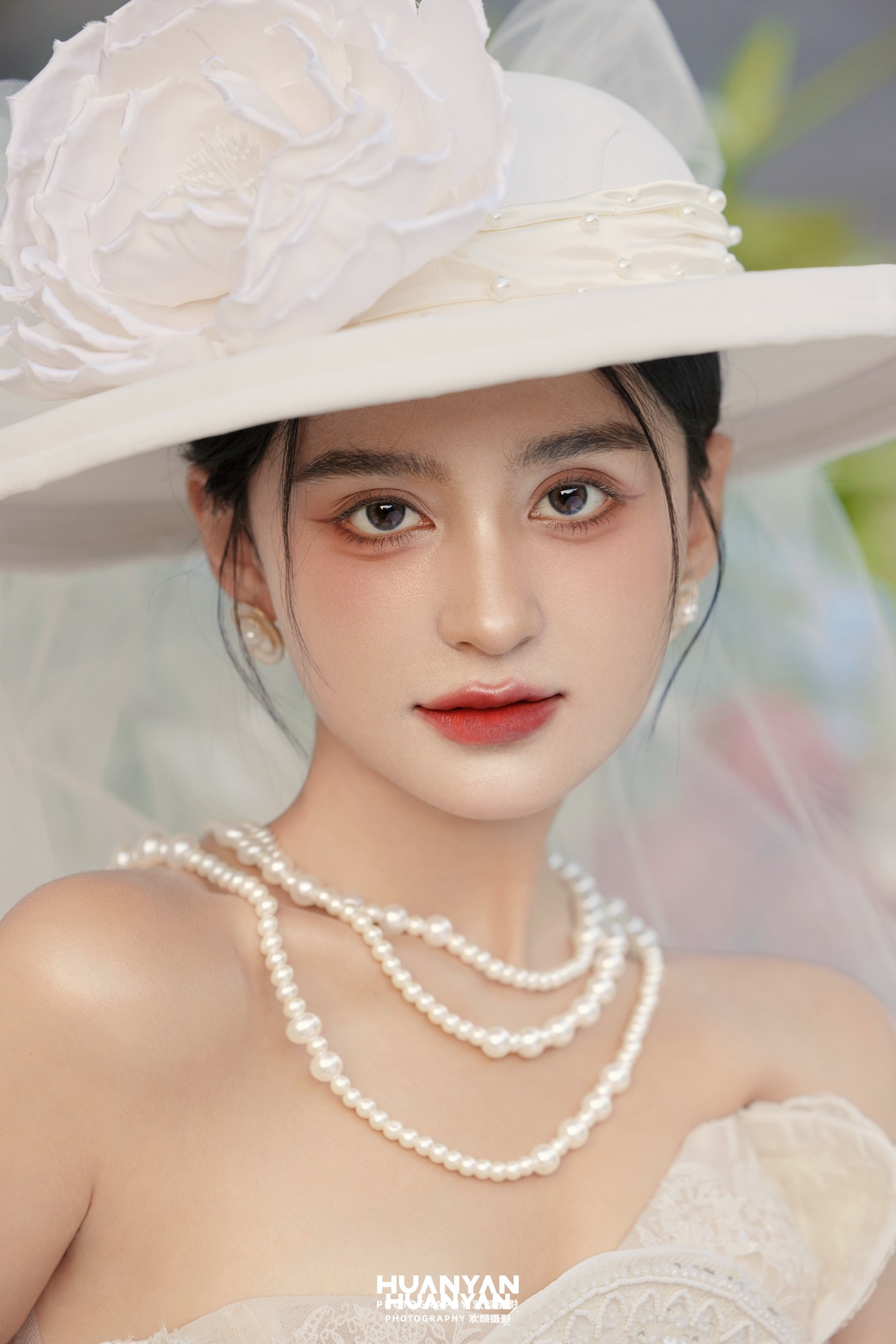 清新自然婚纱照 · 户外自然场景 · 珍珠与纱客片